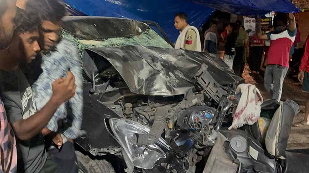 कोरबा में सड़क हादसा : नशे में दौड़ाई कार, दो को मौत, तीन घायल