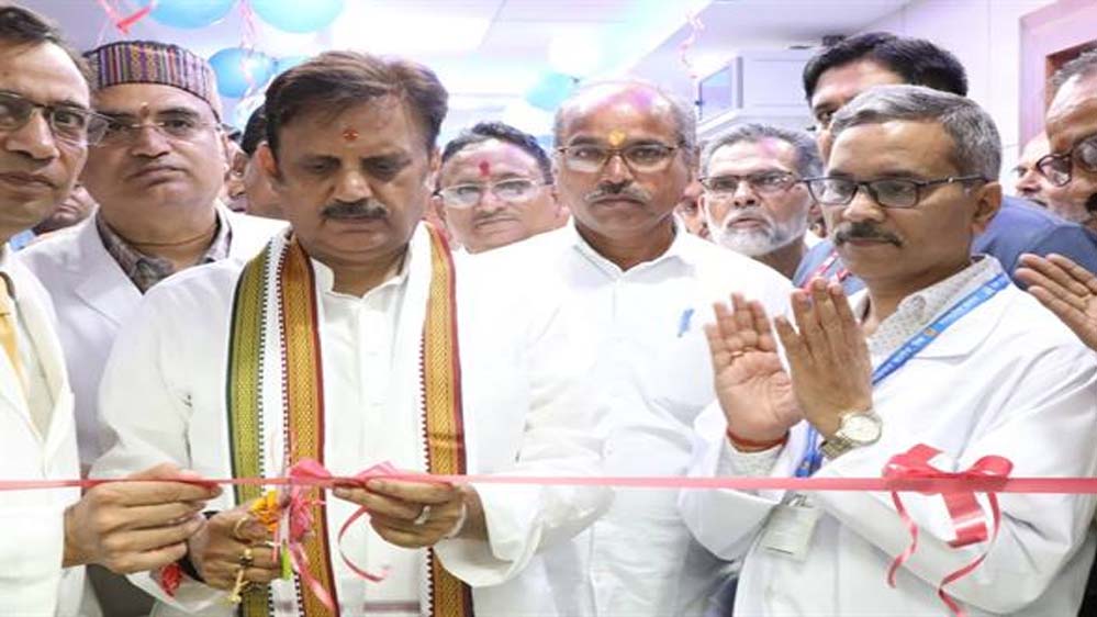 उप मुख्यमंत्री राजेन्द्र शुक्ल ने एम.आर.आई. मशीन का किया लोकार्पण