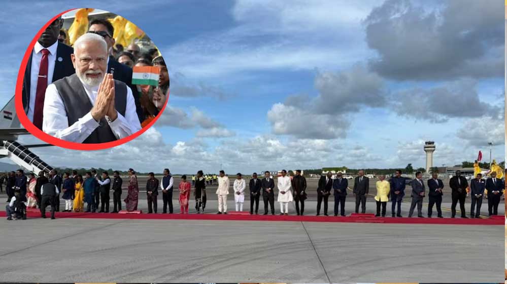 प्रधानमंत्री मोदी त्रिनिदाद एवं टोबैगो के दो दिवसीय दौरे पर,  पियार्को इंटरनेशनल एयरपोर्ट पर भव्य स्वागत किया गया