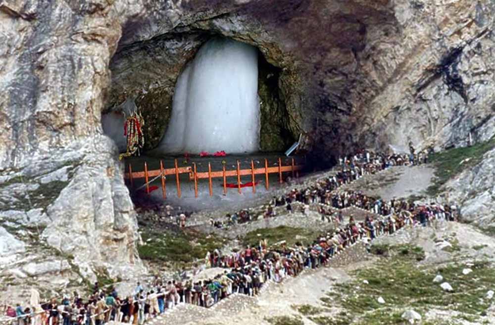 तीर्थयात्रियों ने सुरक्षा व्यवस्था के लिए सरकार की तारीफ की, अमरनाथ यात्रा के लिए दूसरा जत्था रवाना