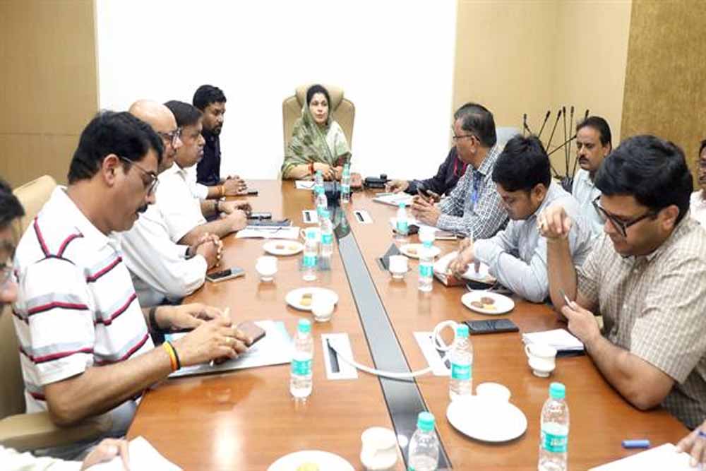 पटेल नगर कॉलोनाईजर के विरूद्ध एफआईआर कराने के निर्देश