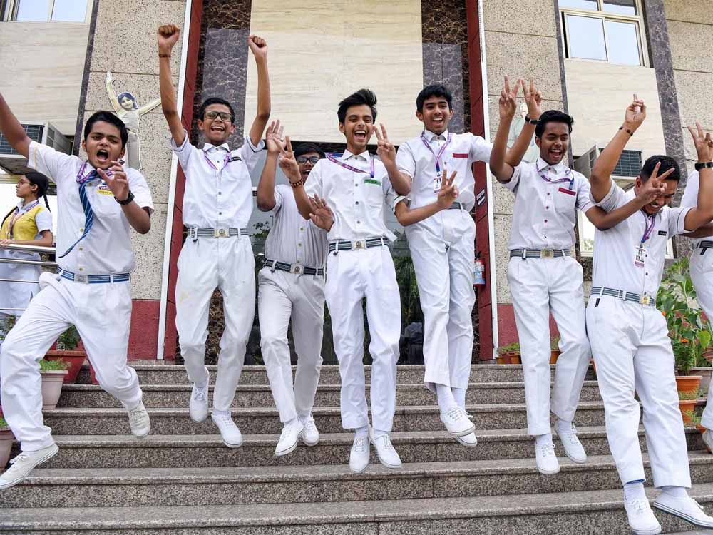 MP में फ्री लैपटॉप का इंतजार खत्म! सरकार ने घोषित की वितरण की तारीख