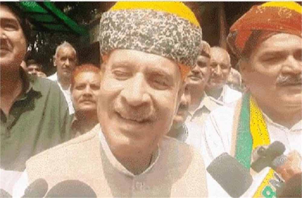 हरियाणा के 6 विधायक पहुंचे CM सैनी से मिलने, डिनर डिप्लोमेसी ने बढ़ाई सियासी हलचल