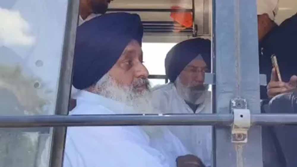 मोहाली में बड़ा एक्शन: सुखबीर सिंह बादल सहित कई अकाली नेता हिरासत में