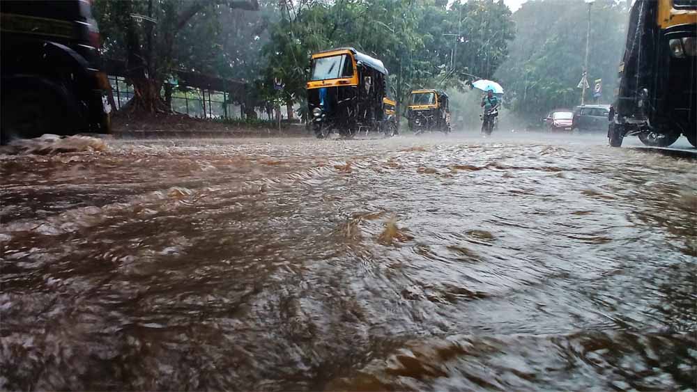 अगले 7 दिन मचेगा बारिश का कोहराम, IMD ने कई राज्यों में दी रेड अलर्ट की चेतावनी