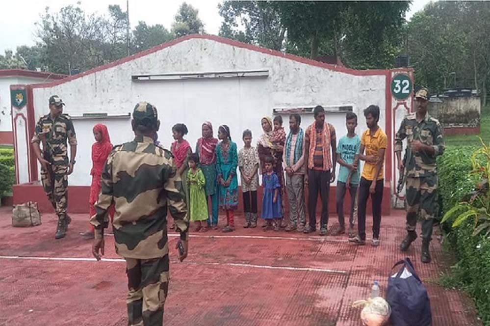 महेंद्रगढ़ में फर्जी आधार कार्ड के साथ पकड़े गए 14 बांग्लादेशी, जल्द होंगे deport