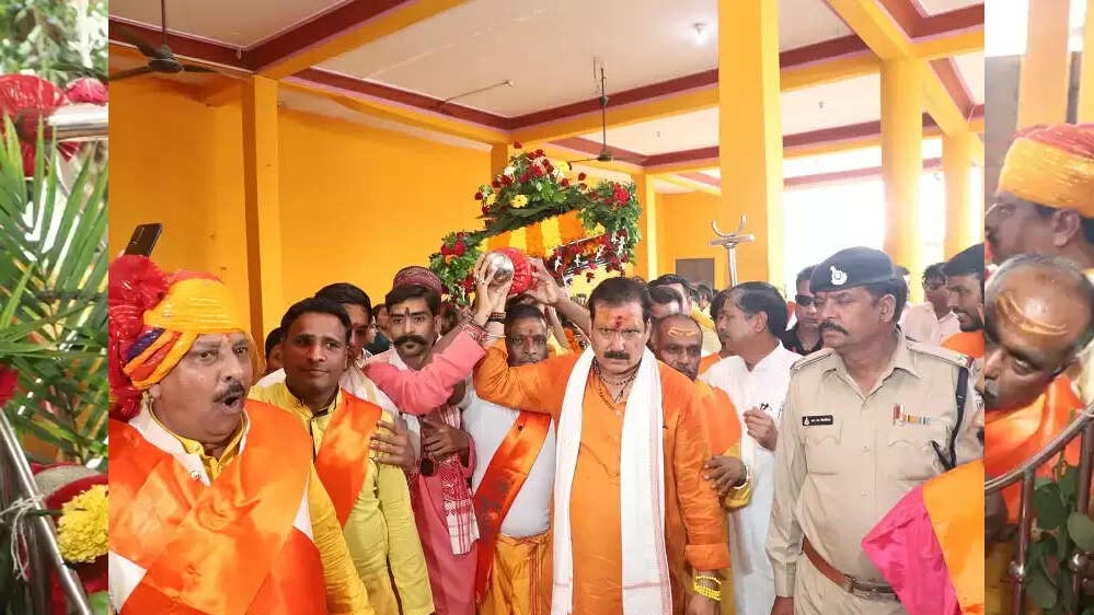 शिव भक्ति की अनुपम मिसाल बनी सारंगपुर की पालकी यात्रा, मंत्री टेटवाल ने किया शुभारंभ