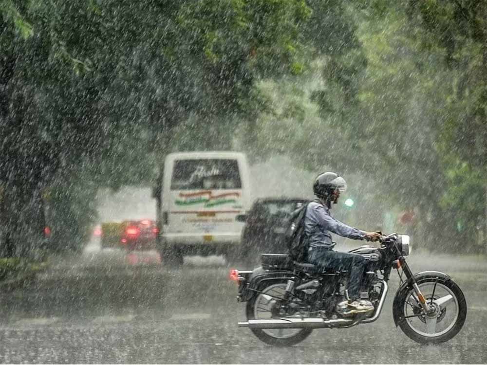 कम दबाव का क्षेत्र सक्रिय, तीन राज्यों में अगले सात दिन झमाझम बारिश का अलर्ट