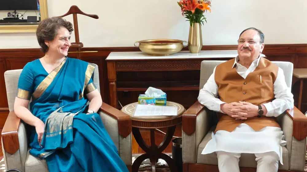 प्रियंका गांधी और जेपी नड्डा की बैठक, स्वास्थ्य सेवाओं पर चर्चा