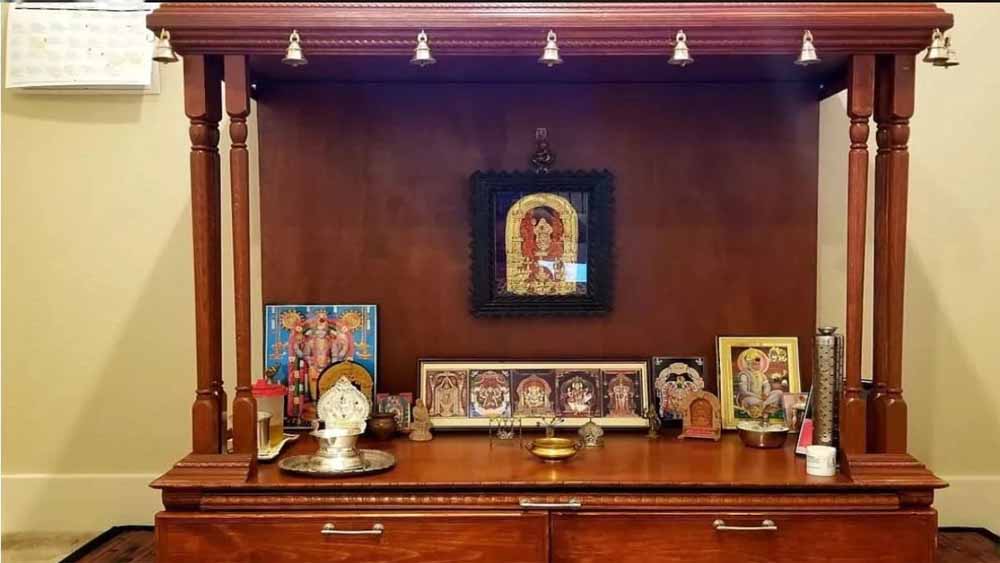 जानें मंदिर में कौन-सी गलतियां बनती हैं वास्तु दोष का कारण