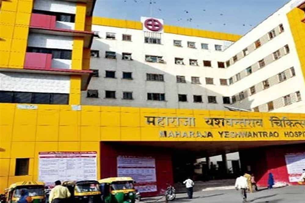 इंदौर: नवजात शिशुओं पर चूहों के हमले के बाद बड़ा एक्शन, बाल चिकित्सा विभाग प्रमुख हटाए गए