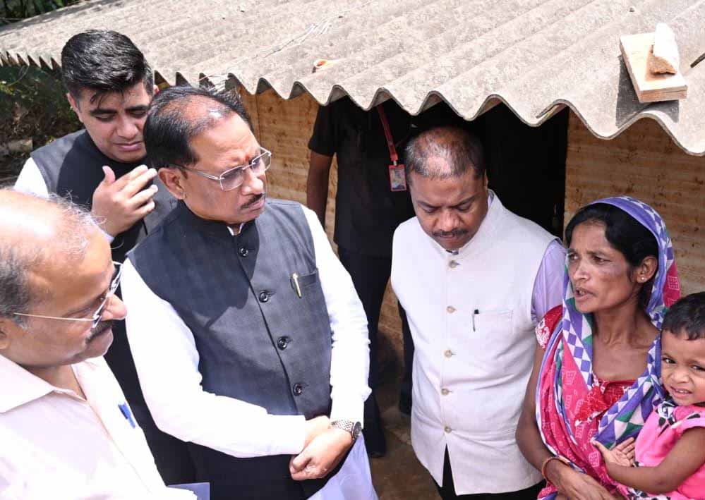 रायपुर : प्रशासन की तत्परता: बाढ़ प्रभावितों को मिला राशन