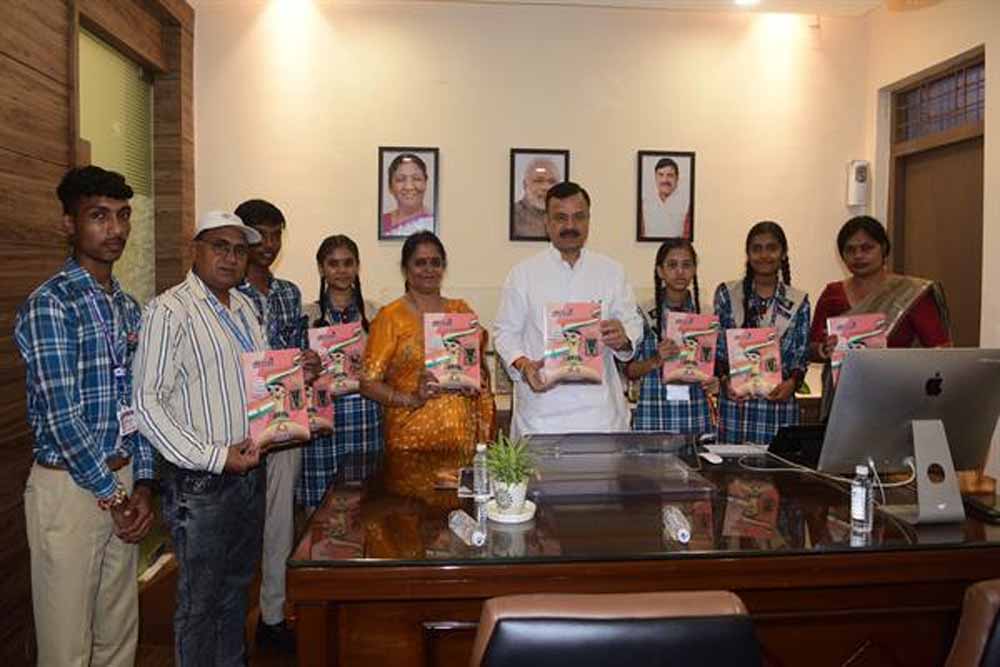 बच्चों में एक भारत-श्रेष्ठ भारत की भावना को मजबूत करें : मंत्री सिंह