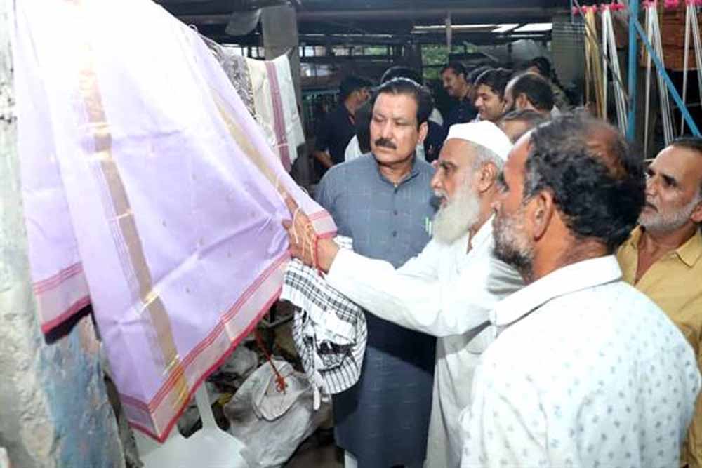 कारीगरों की मेहनत से सारंगपुर बन रहा है स्वदेशी शक्ति केंद्र : मंत्री टेटवाल