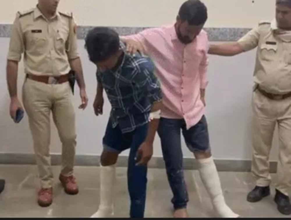 पिता के अपमान का बदला लेने बेटे ने किया कांग्रेस नेता पर तलवार और सरियों से हमला