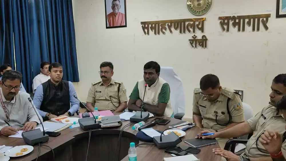 दीपावली, काली पूजा और छठ पर रांची DC की तैयारी बैठक, अधिकारियों को मिले निर्देश