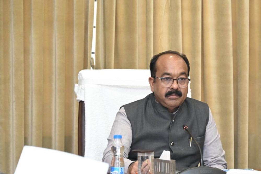 रायपुर : बस्तर ओलंपिक के व्यापक और सुव्यवस्थित आयोजन के लिए विकासखंड स्तरीय आयोजनों पर दें विशेष ध्यान:  अरुण साव