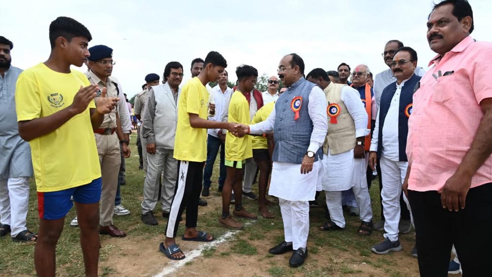 रायपुर : उप मुख्यमंत्री अरुण साव ने विकासखंड स्तरीय बस्तर ओलंपिक का किया शुभारंभ
