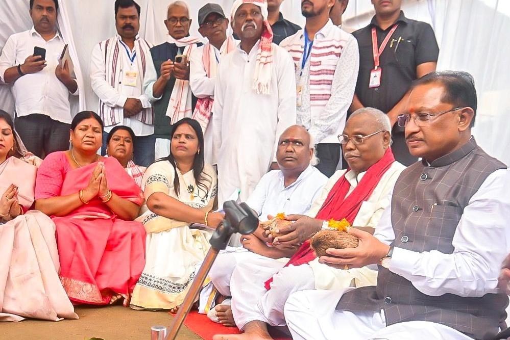 रायपुर : बाबा कार्तिक उरांव ने जनजातीय समाज के उत्थान हेतु अपना जीवन किया समर्पित – मुख्यमंत्री विष्णु देव साय