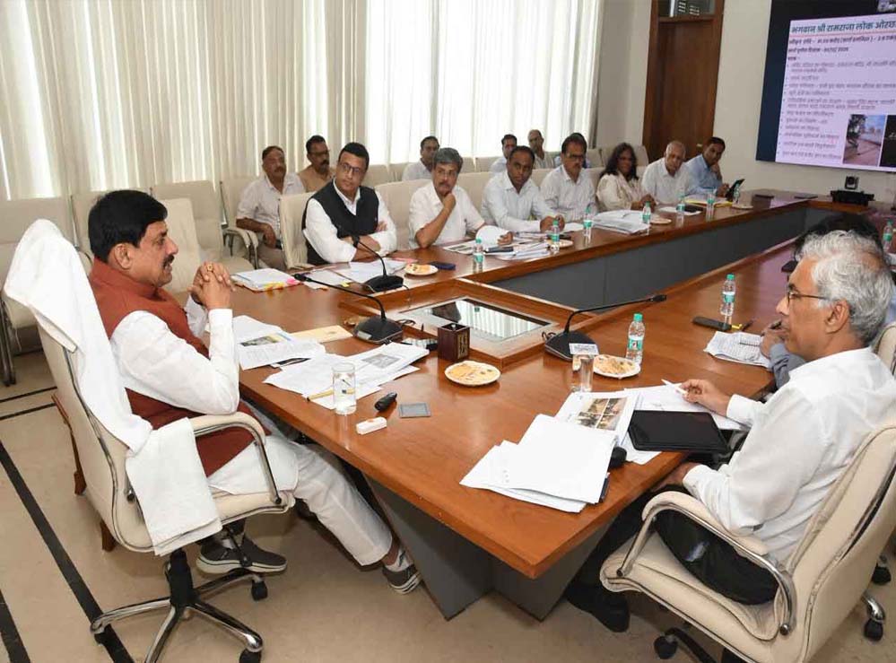 राम पथ गमन, परिक्रमा पथ और राम राजा लोक का निर्माण भव्यता के साथ करें पूरा : मुख्यमंत्री डॉ. यादव