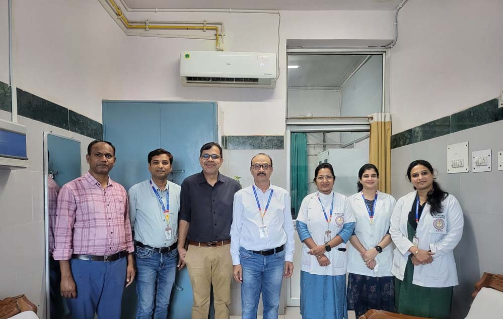 कैंसर के चौथे स्टेज पर था बुजुर्ग सिम्स के चिकित्सकों ने दिया नया जीवन