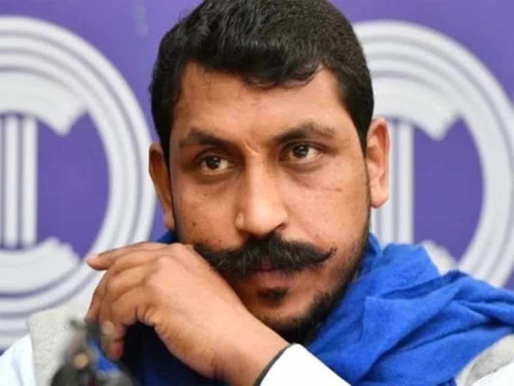 चंद्रशेखर आजाद बरेली नहीं जा सके, हिंसा पीड़ितों से मिलने पर घर में नजरबंद