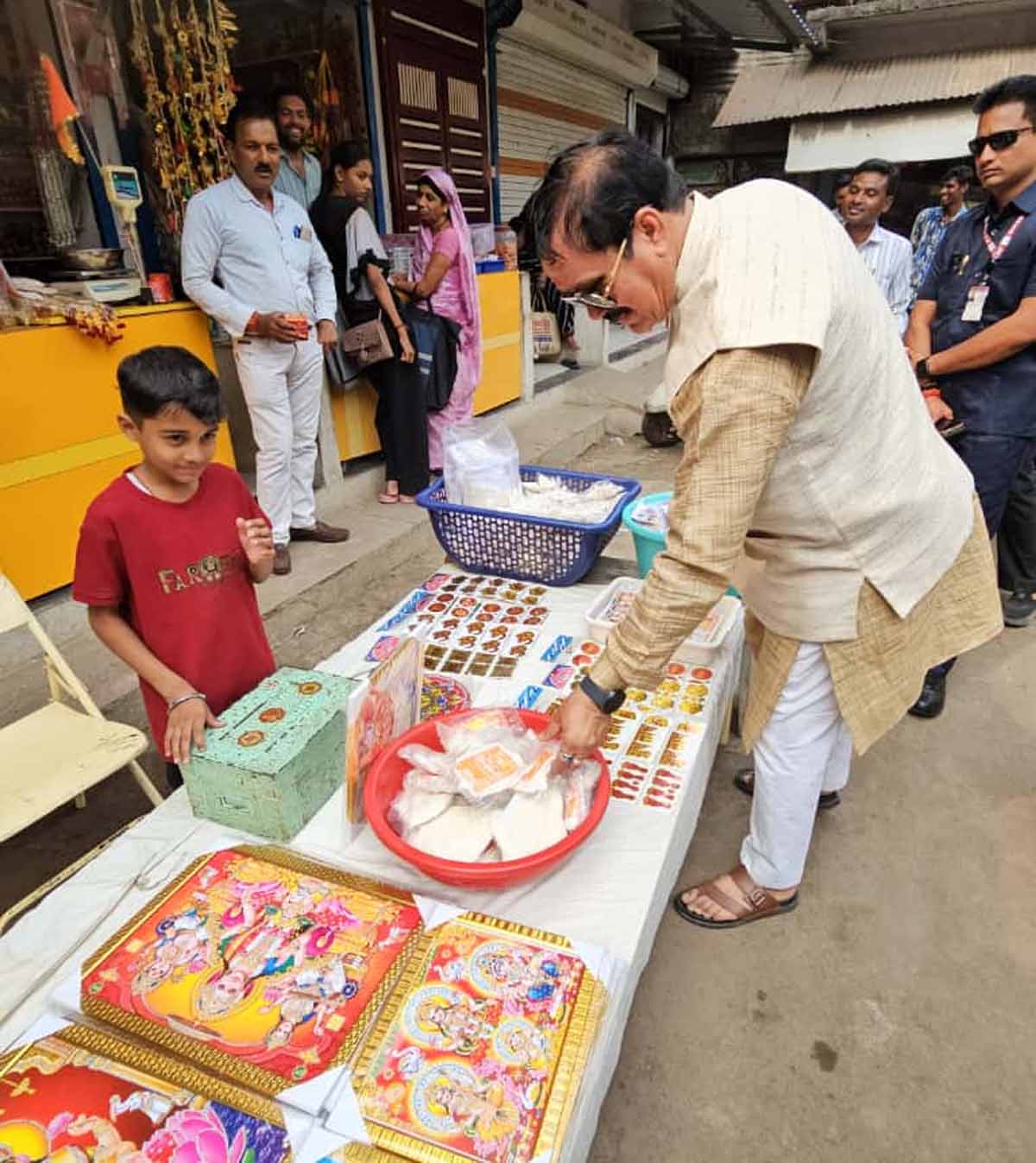 हर घर जले स्वदेशी का दीप : सारंगपुर में राज्य मंत्री गौतम टेटवाल ने दिया वोकल फॉर लोकल का संदेश