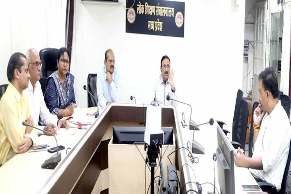 राष्ट्रीय बालरंग भोपाल में 5 दिसम्बर को, व्यवस्थाओं को लेकर हुई बैठक