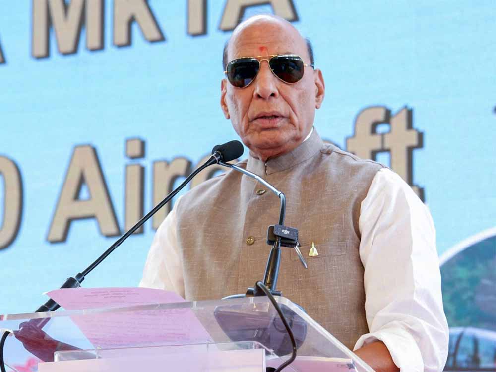 पाकिस्तान के लिए चेतावनी: ब्रह्मोस की रेंज में हर इंच, राजनाथ सिंह ने किया बड़ा खुलासा