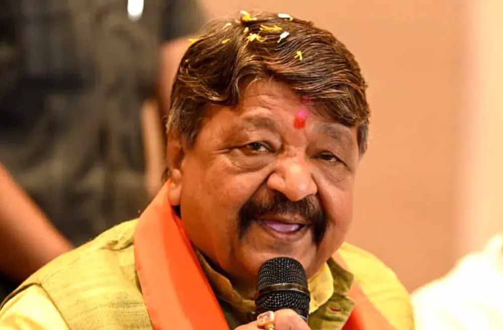 पथ विक्रेताओं को आर्थिक रूप से सशक्त बनाने वितरित किए जायेंगे ऋण : मंत्री विजयवर्गीय