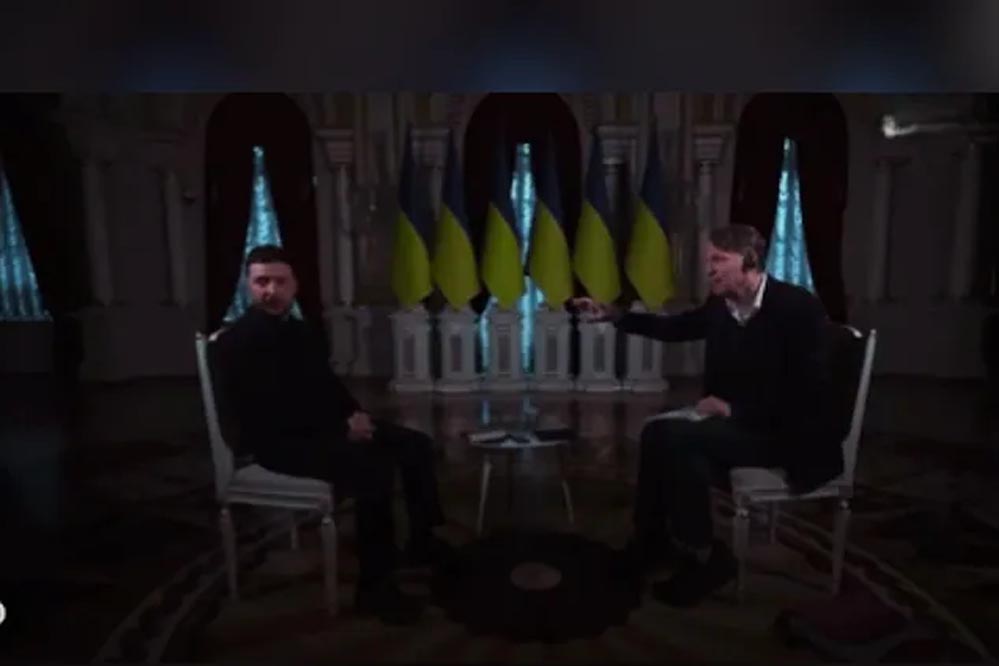 जेलेंस्की के इंटरव्यू के बीच बिजली गई, बोले पत्रकार से – ‘यही हमारा सच है’