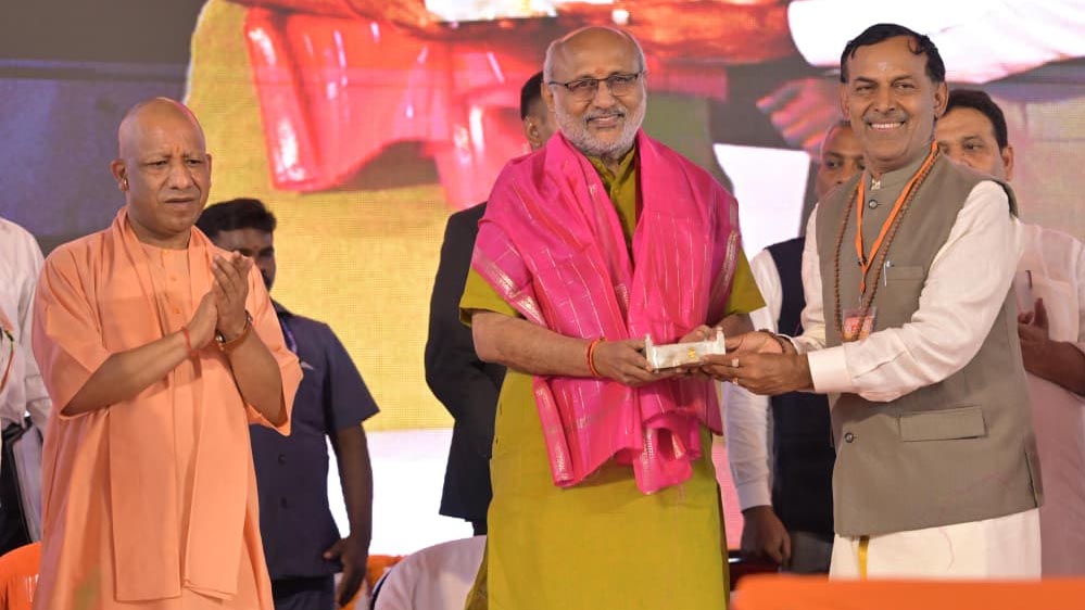 धर्म को थोड़े समय के लिए संकट हो सकता है, लेकिन वह स्थायी नहीं- उप राष्ट्रपति