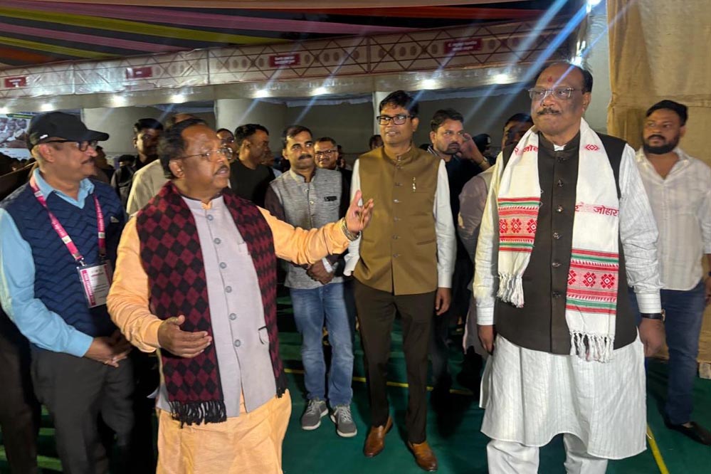 रायपुर : केन्द्रीय राज्यमंत्री  दुर्गा दास उइके ने जनजातीय गौरव दिवस कार्यक्रम की तैयारियों का लिया जायजा