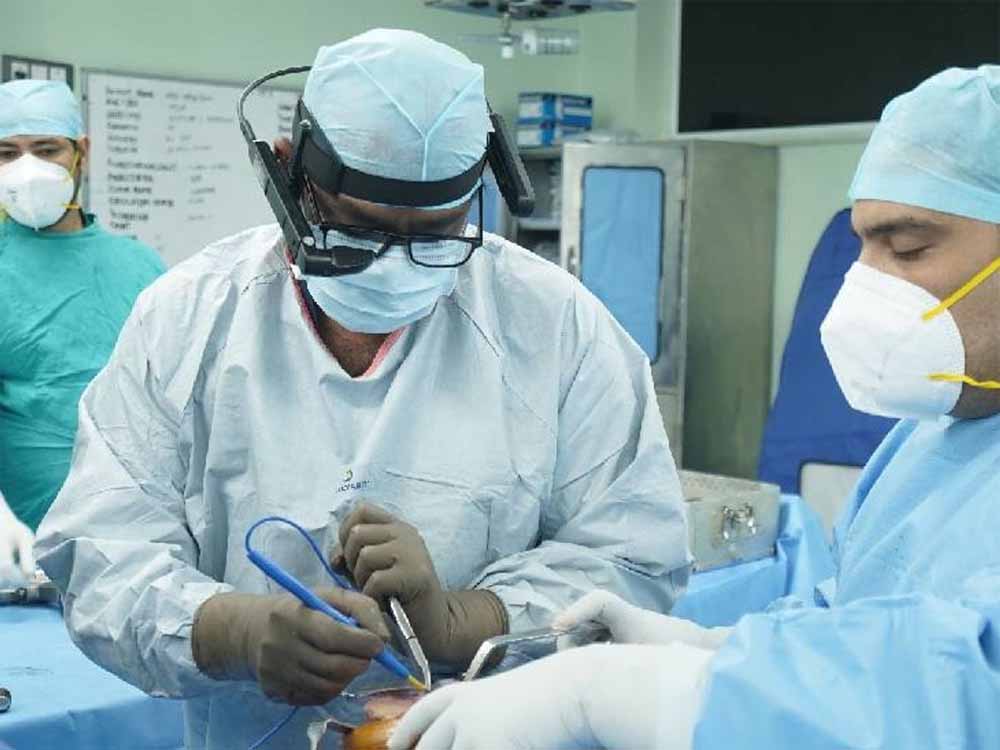 यूपी में मेडीकल चमत्कार: पीजीआई ने दो हाई-टेक तकनीकों से किया जटिल घुटना ऑपरेशन सफल