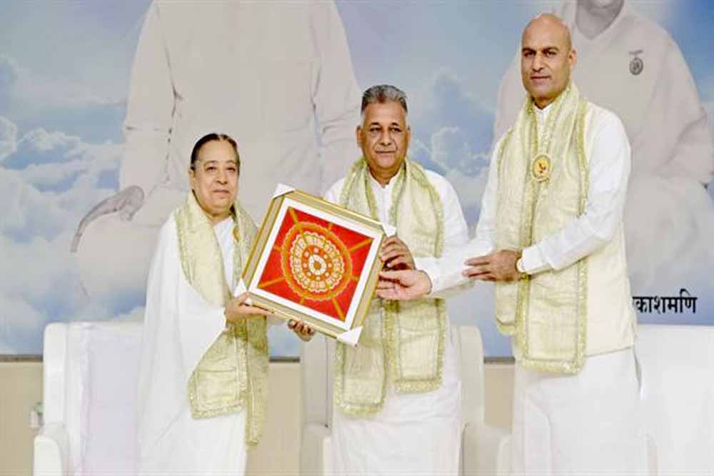 मन का संयम ही सच्चा धन है : उच्च शिक्षा मंत्री परमार