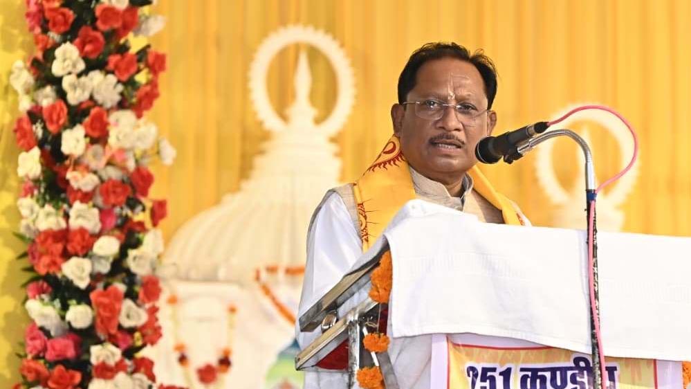 रायपुर : गायत्री मंत्र मानव जीवन को ऊर्जावान और संस्कारित बनाते हैं : मुख्यमंत्री  विष्णु देव साय