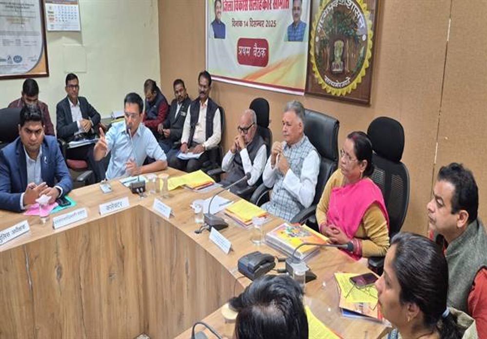 दमोह जिले के सर्वांगीण विकास के लिए प्रतिबद्ध है राज्य सरकार : प्रभारी मंत्री परमार