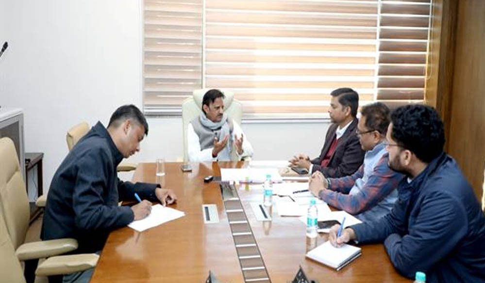 उप मुख्यमंत्री शुक्ल ने रीवा बायपास निर्माण कार्य की प्रगति की समीक्षा की