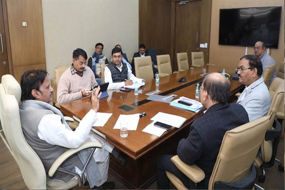 मैनपावर भर्ती की प्रक्रिया समय से करें पूर्ण: उप मुख्यमंत्री शुक्ल