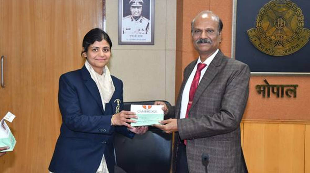 नववर्ष में नवाचार, ईमानदारी और जनसेवा के संकल्प के साथ करें काम-डीजीपी कैलाश मकवाणा