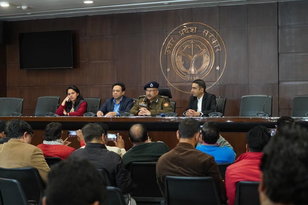 कोडीन युक्त कफ सिरप मामले पर मुख्यमंत्री योगी आदित्यनाथ की ‘जीरो टॉलरेंस की नीति