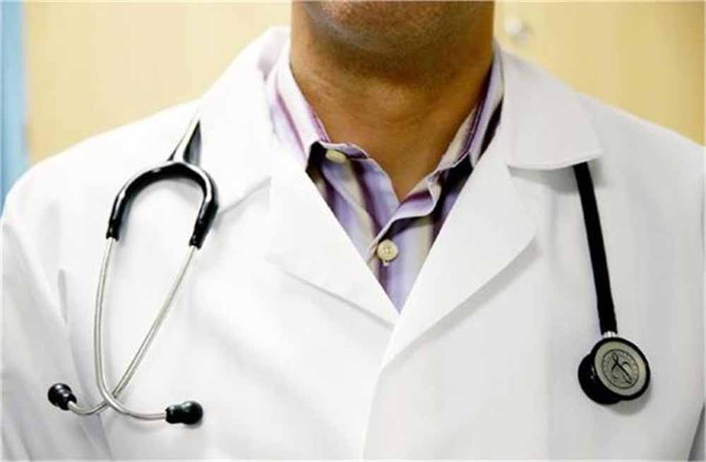 हरियाणा में सरकार का बड़ा फैसला: एक ही रात में तैनात किए 2,500 डॉक्टर, जानें क्यों उठा कदम