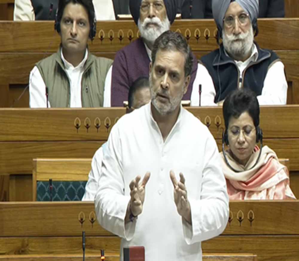 लोकसभा में राहुल गांधी का वार, बोले—‘RSS का लक्ष्य सभी संस्थानों पर कब्जा’