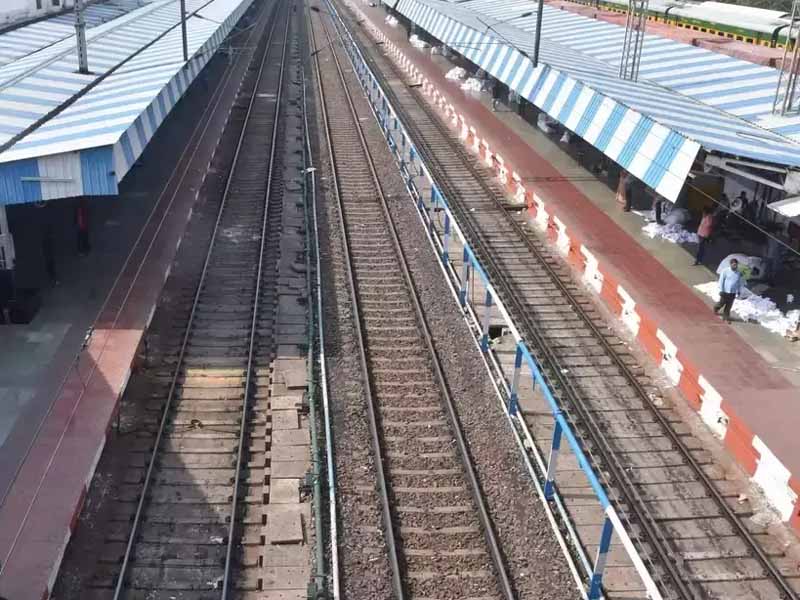 महाराष्ट्र में रेलवे बुलेट: ₹89,780 करोड़ से 38 नई परियोजनाओं का खुलासा