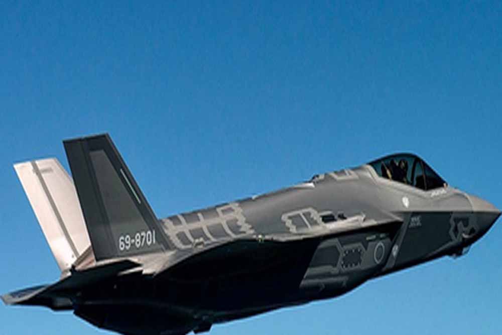 टोक्यो-बीजिंग टकराव तेज़: चीनी-रूसी बॉम्बर गश्त पर, जापान बोला—‘अमेरिका हमारे साथ खड़ा है’