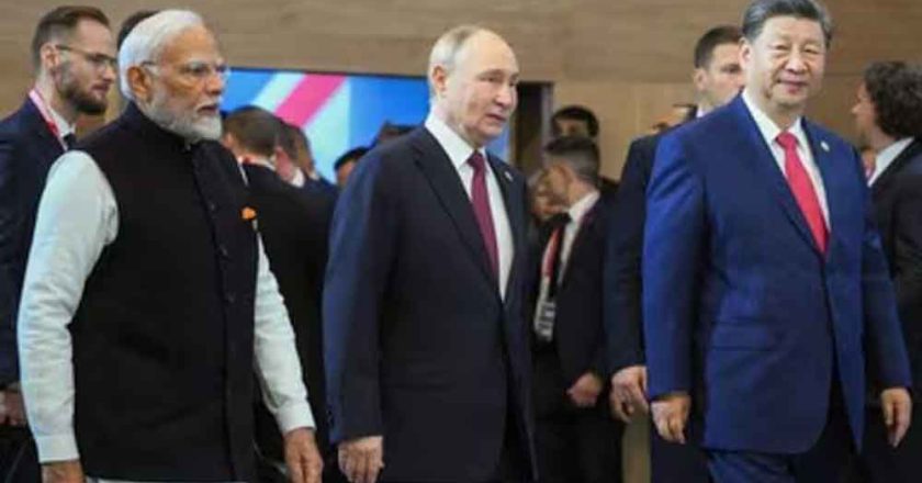 डॉलर की बादशाहत को चुनौती! US देखता रह गया, BRICS ने लॉन्च किया अपना डिजिटल पेमेंट सिस्टम