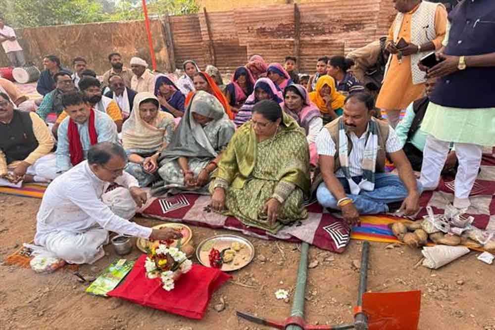 झाबुआ के ग्रामों में विकास कार्यों को मिली नई गति