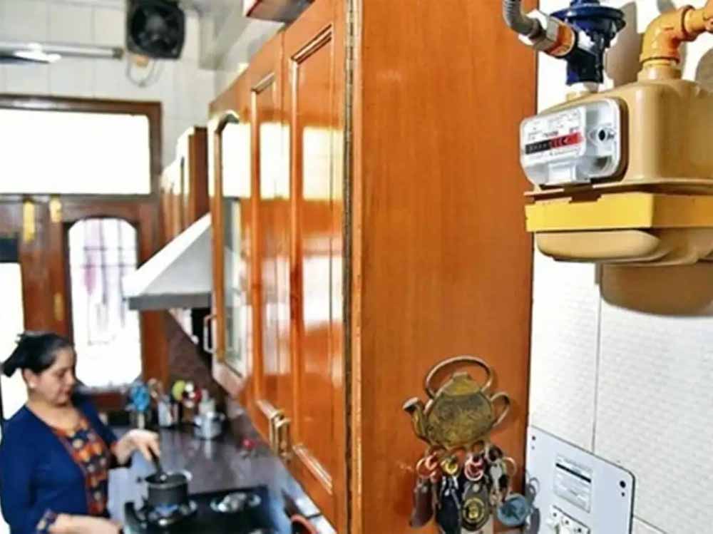 न्यू ईयर पर बड़ी राहत: दिल्ली-NCR में इस गैस कंपनी ने घटाईं PNG की कीमतें