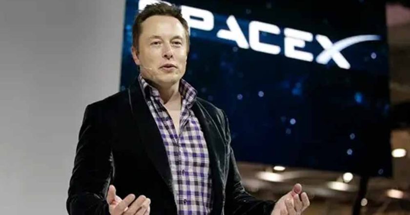 सरकार से मांगी मंज़ूरी, अब अंतरिक्ष में डेटा सेंटर खोलने की तैयारी में एलन मस्क की SpaceX