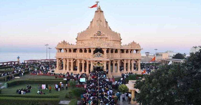 विध्वंस के 1000 साल बाद सोमनाथ में भव्य महाशिवरात्रि, 5 लाख श्रद्धालुओं की उमड़ी भीड़
